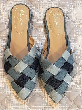 C Comfort Est. 1946 Woven Blue Jeans Mule size 8 NWOT (No box)